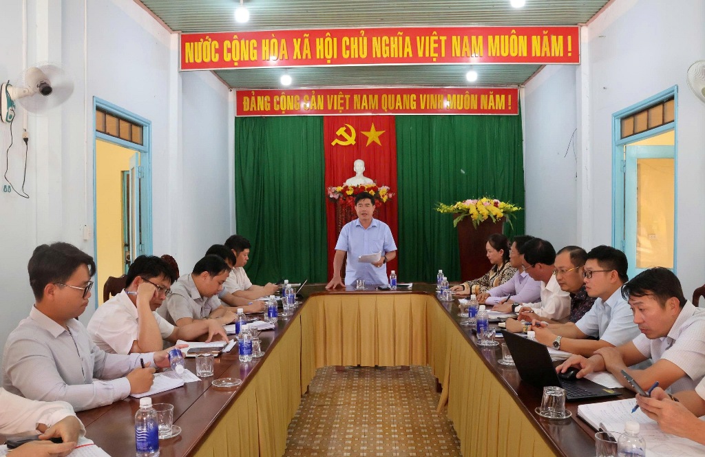 Đảm bảo quy hoạch, hạ tầng khi lựa chọn địa điểm xây dựng Trường Phổ thông nội trú xã Ea Bung